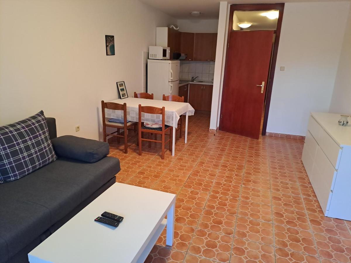 Apartment Zarok 2 Baska  Luaran gambar