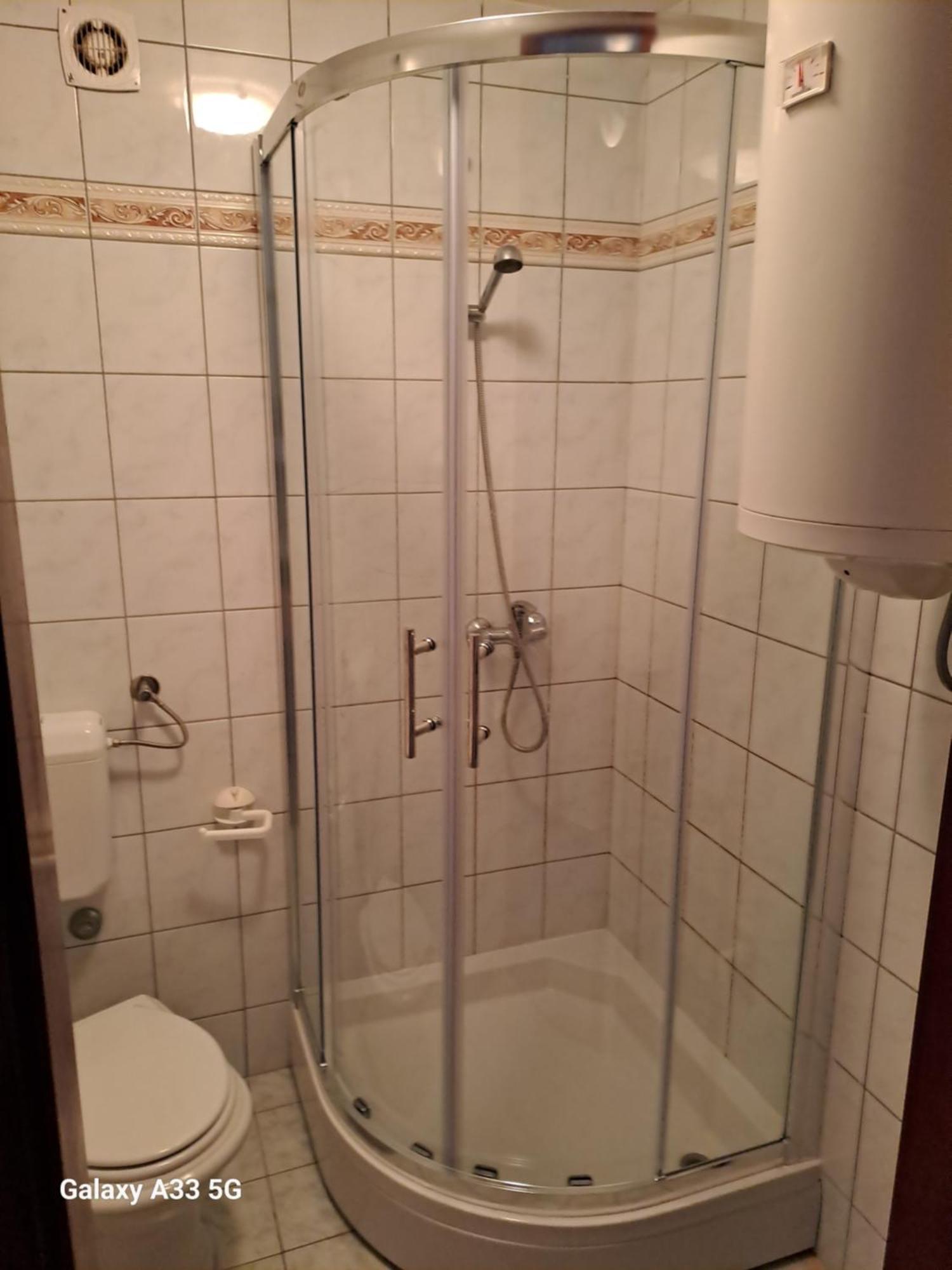 Apartment Zarok 2 Baska  Luaran gambar
